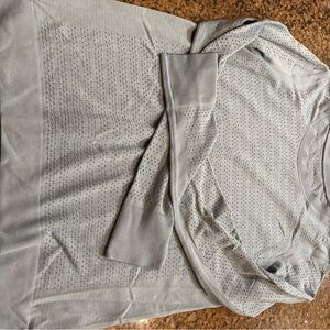 lululemon athletica Gray Long Sleeve Top
